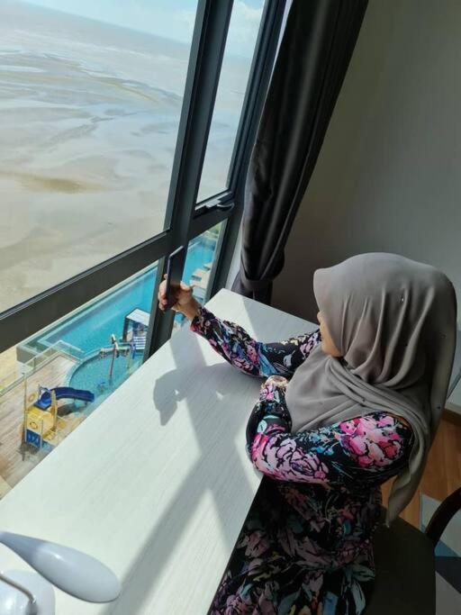 Cozy Seaview Studiosuite Hs Sweet Homestay Kuantan Exterior foto