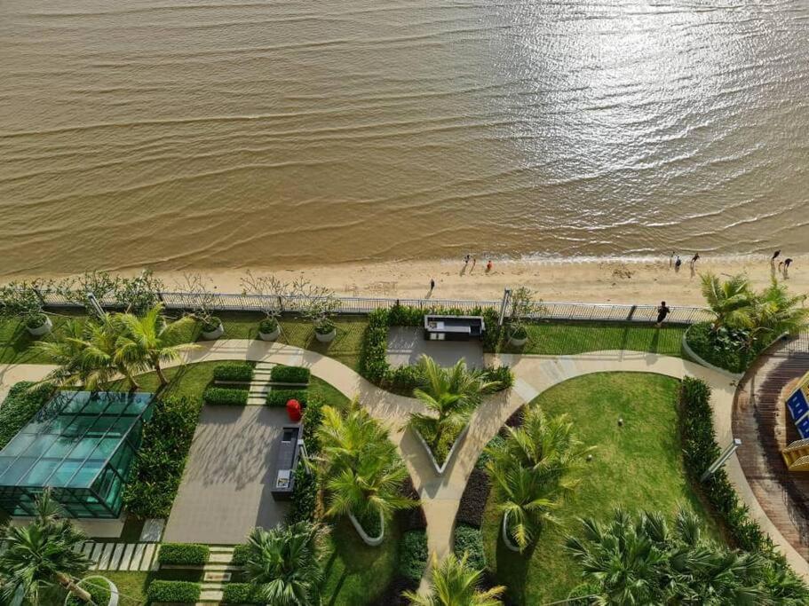 Cozy Seaview Studiosuite Hs Sweet Homestay Kuantan Exterior foto