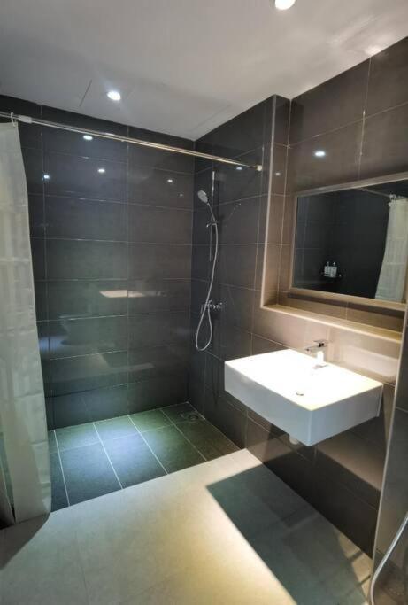 Cozy Seaview Studiosuite Hs Sweet Homestay Kuantan Exterior foto
